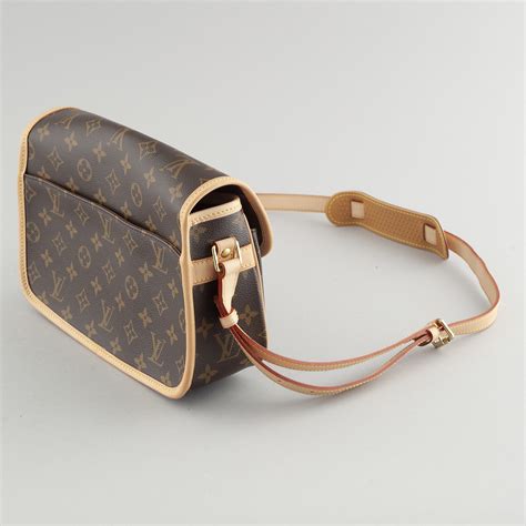 louis vuitton small purse crossbody